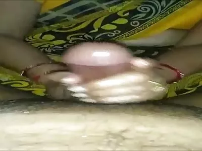 श्यामला स्लट तीन लंड सह boned