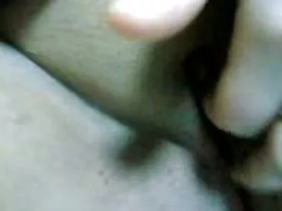 गोरा वार लंड आणि dildos तिची गांड